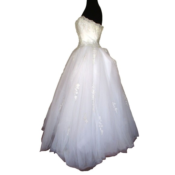 Michaelangelo David's Bridal Wedding Gown Size 2 Beaded Gown T8280 Strapless - Picture 4 of 13